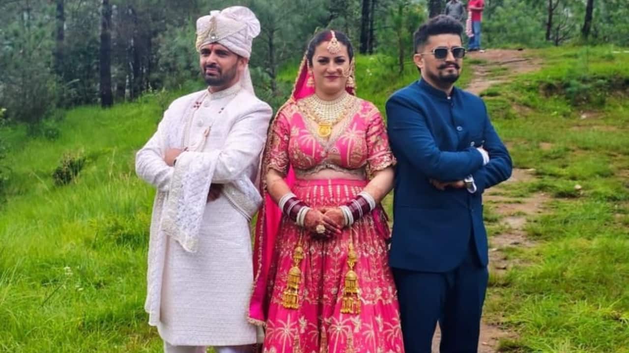 Same bride for 2 brothers: Himachal's rare wedding in pics