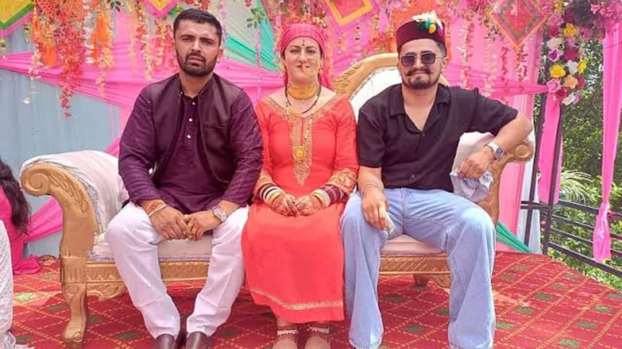 Same bride for 2 brothers: Himachal's rare wedding in pics