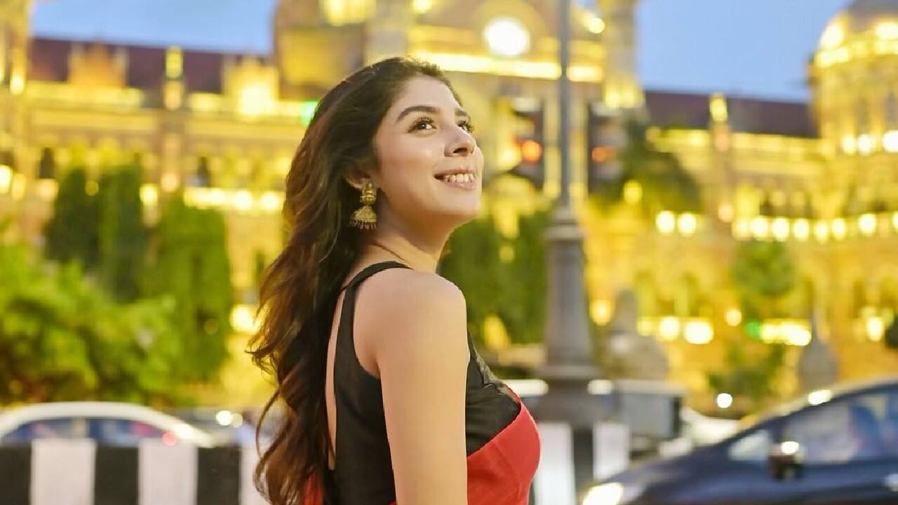 The actress believes in having a healthy lifestyle than following a strict diet. The actress believes in having a healthy lifestyle than following a strict diet.
