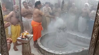 MP: Sacred Bhasma Aarti performed at Mahakaleshwar Jyotirlinga Temple in Ujjain (representative image)