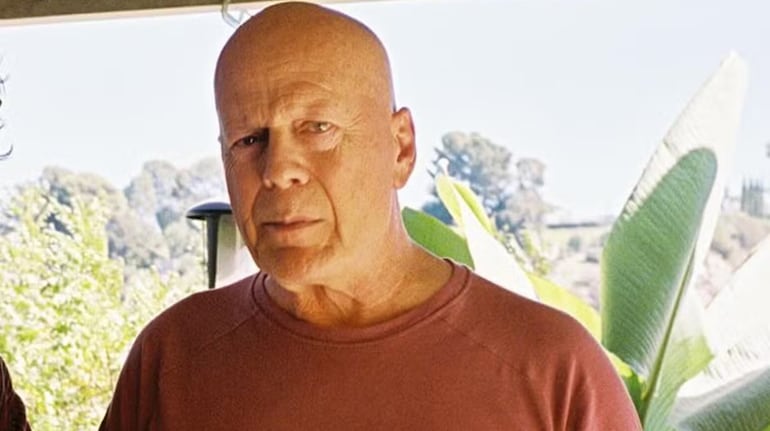 Bruce Willis' dementia worsens, reports state he has become non-verbal and  struggling with mobility