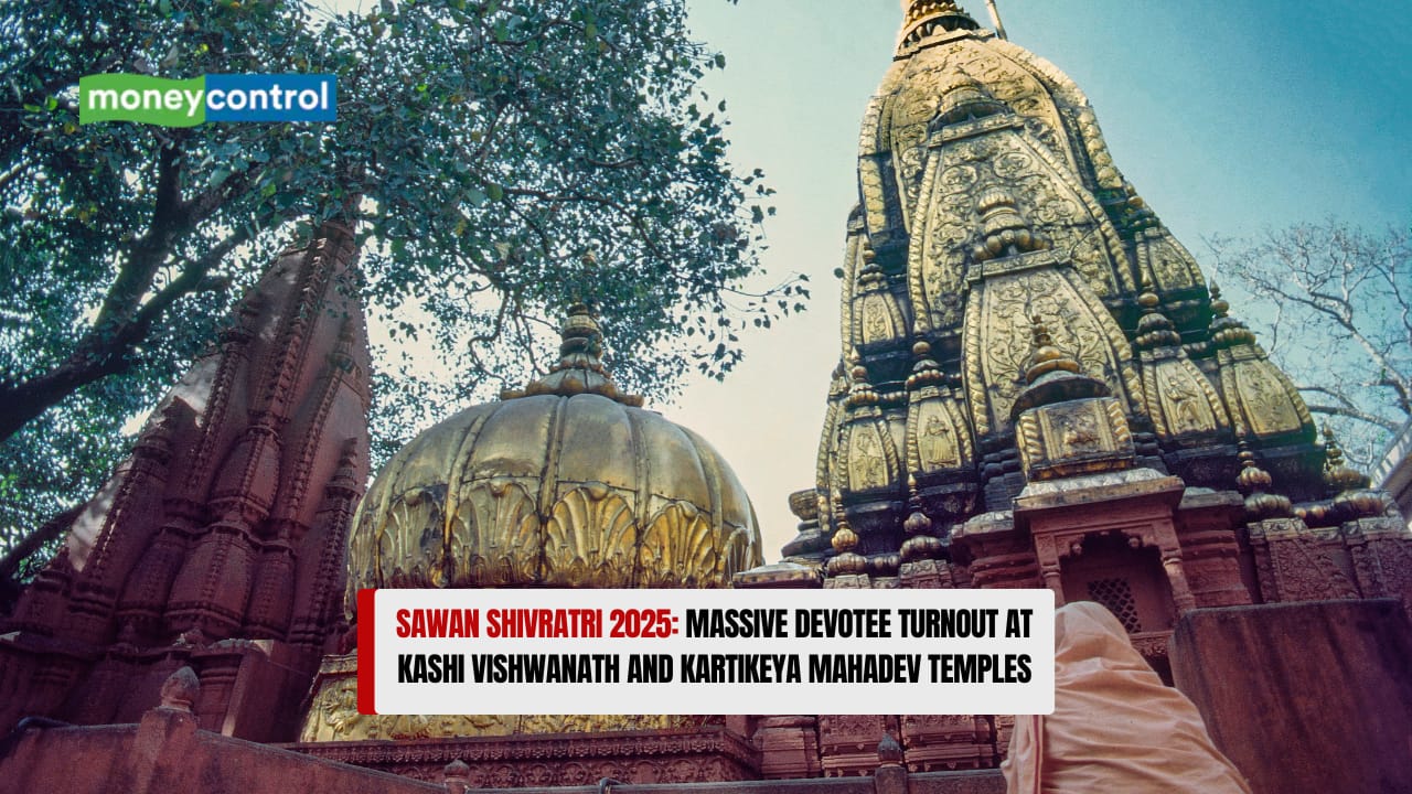 Sawan Shivratri 2025: Massive Devotee Turnout at Kashi Vishwanath and Kartikeya Mahadev Temples