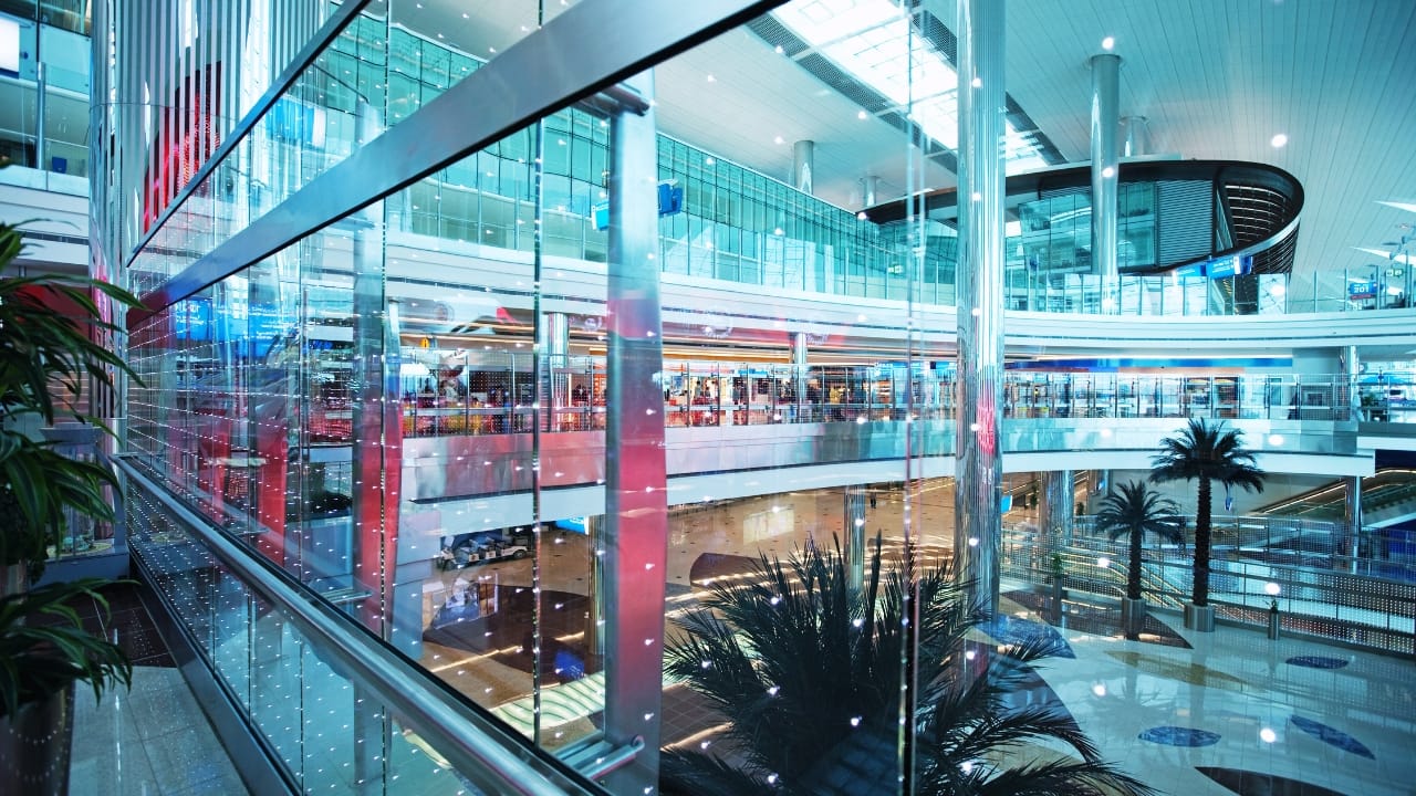 5. Dubai International Airport Also a Hall of Fame inductee, Dubai International achieves an 88.38 score. Known for its vast duty-free shopping and extensive flight network, it remains a crucial global aviation hub, offering comfort and convenience in equal measure. (Image: Canva)