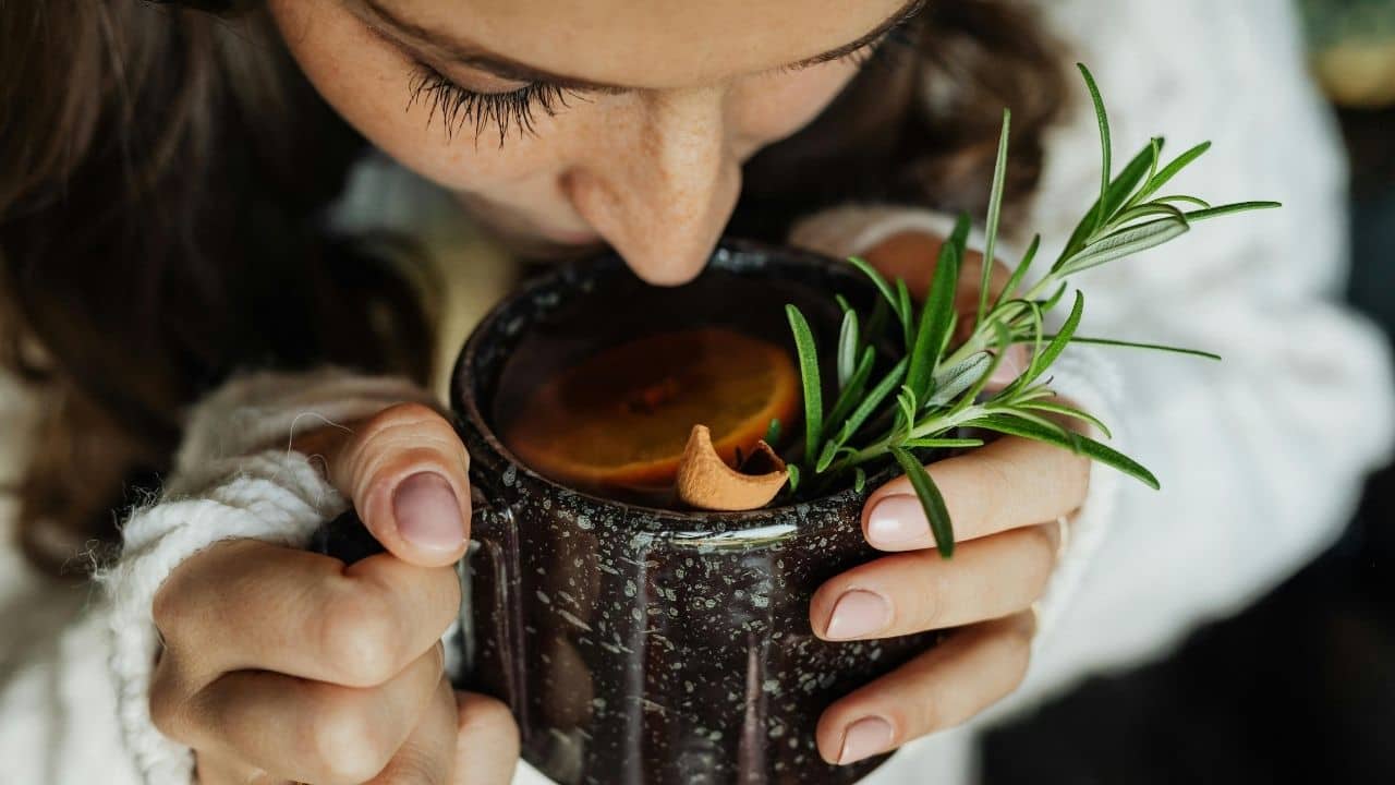 From kitchen to cure: How rosemary supports mental and emotional health From kitchen to cure: How rosemary supports mental and emotional health