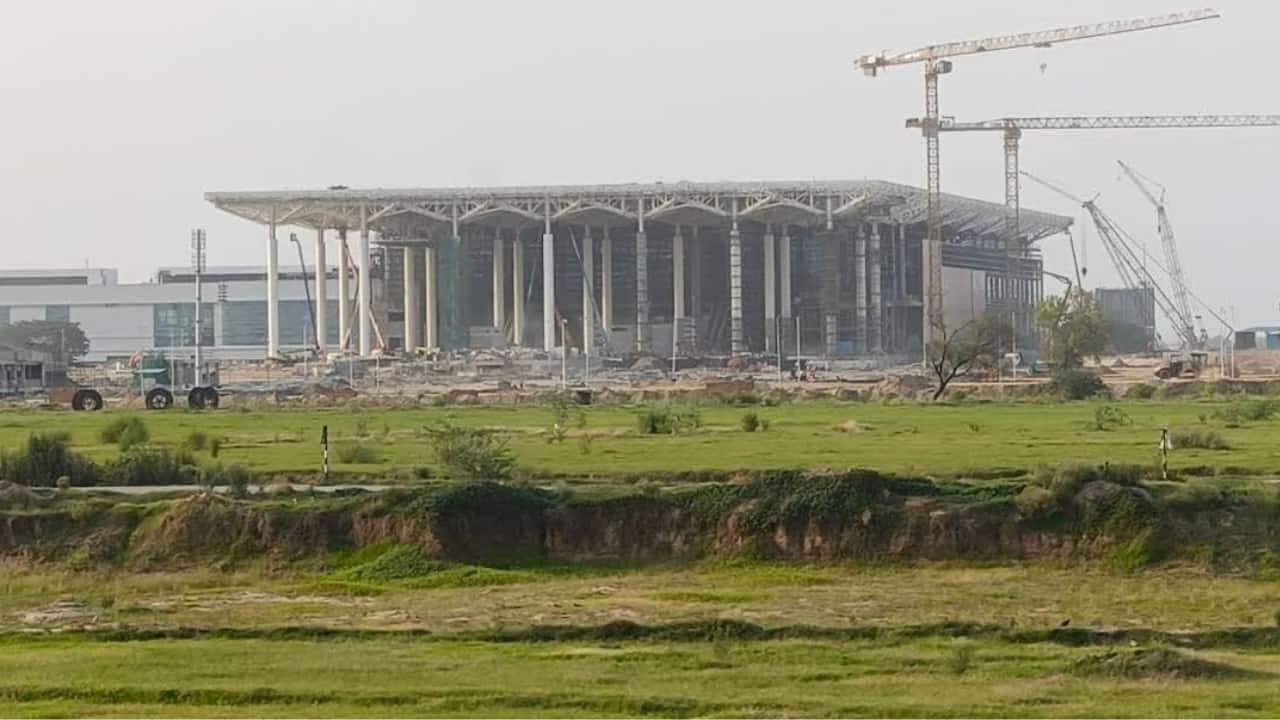 The current year is expected to see the completion and launch of the airport’s first phase, which will have the capacity to serve 12 million passengers annually. (Photo: X)