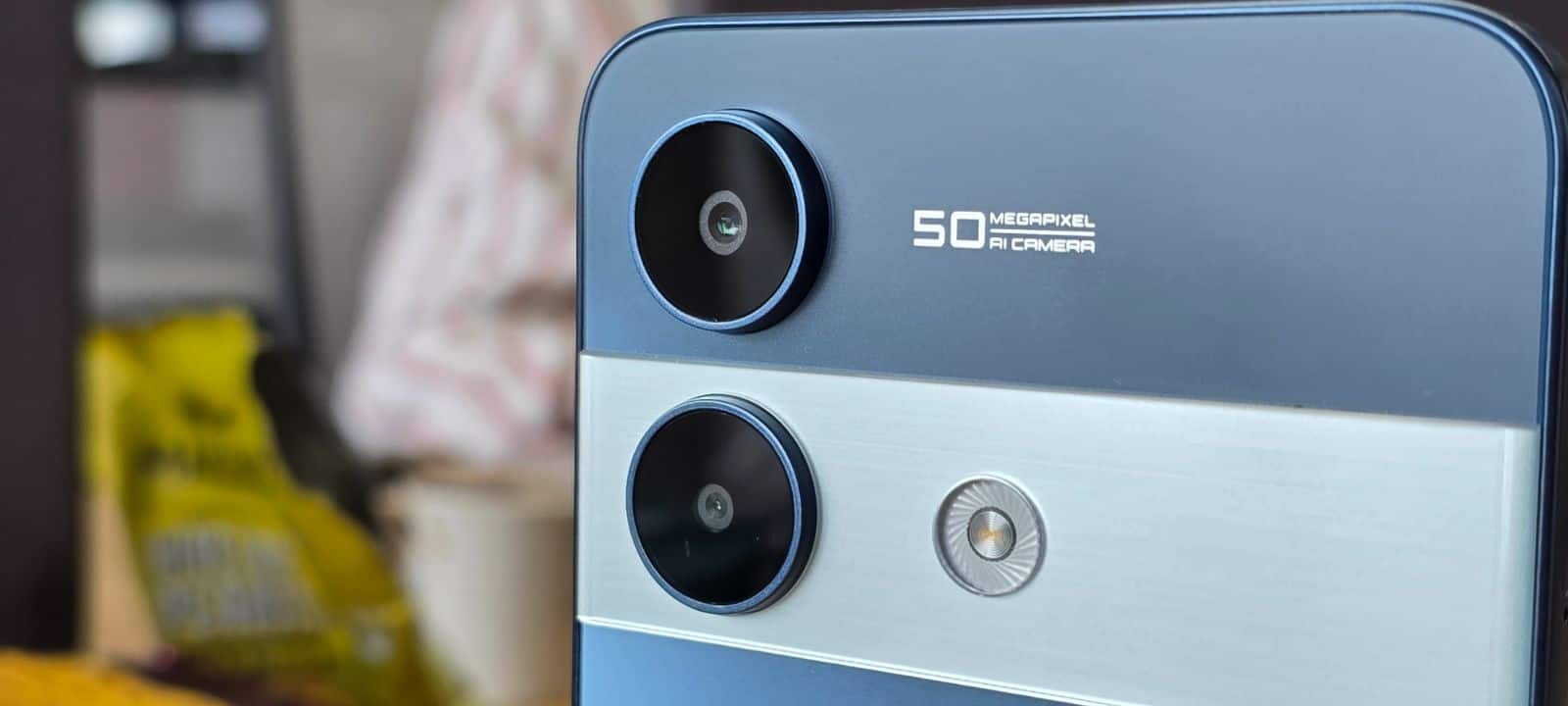 Decent camera for daylight use Decent camera for daylight use