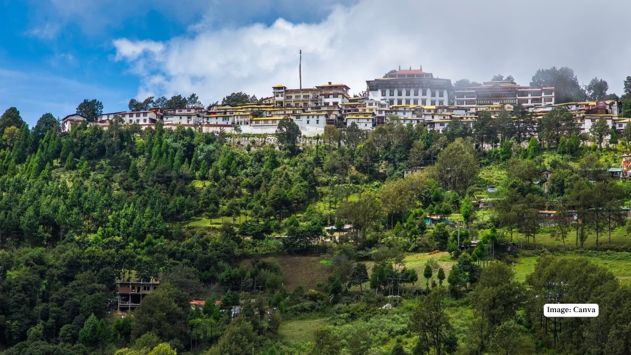 5. Tawang Monastery, Arunachal Pradesh At 10,000 feet elevation, this 17th-century monastery overlooks the Tawang River Valley. A spiritual bastion of Mahayana Buddhism, it offers a tranquil vantage point to witness the mist-cloaked grandeur of India’s eastern Himalayas. (Image: Canva)