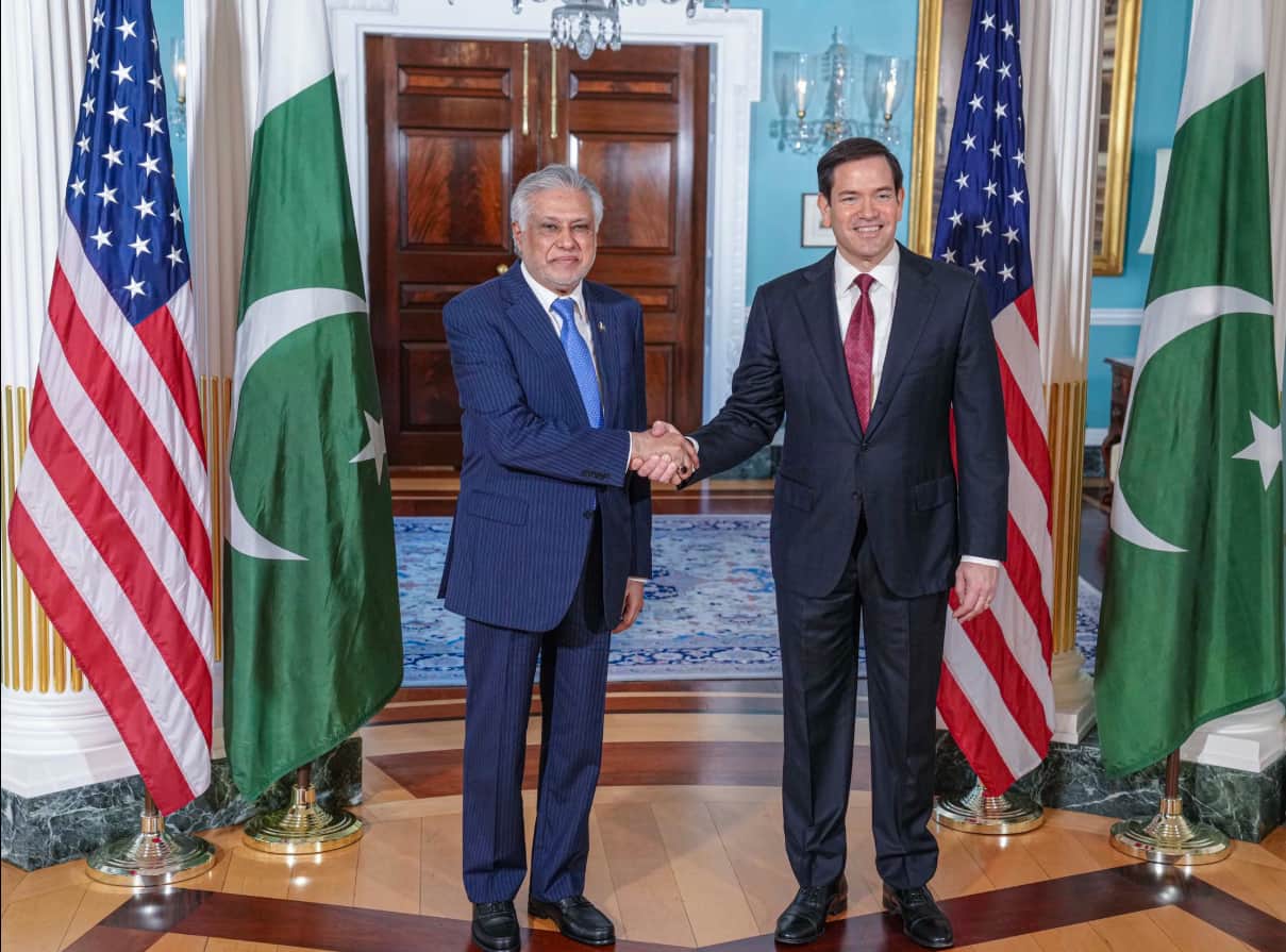 Rubio meets Ishaq Dar, lauds Pakistan’s role in counterterrorism and regional stability