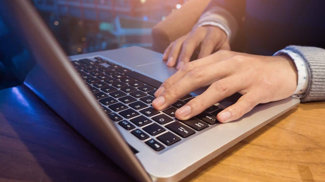 Use R&T platforms like CAMS or KFintech If you have holdings in different AMCs, registrar from platforms like CAMS (www.camsonline.com) and KFintech (www.kfintech.com) to make a smooth transition. After logging in, you can view all your folios maintained by the registrar and request a direct plan transition in schemes where it is permitted. These websites also maintain your previous transactions, so record-keeping becomes a breeze. Do remember, however, that not all AMCs might use the same registrar. Use R&T platforms like CAMS or KFintech If you have holdings in different AMCs, registrar from platforms like CAMS (www.camsonline.com) and KFintech (www.kfintech.com) to make a smooth transition. After logging in, you can view all your folios maintained by the registrar and request a direct plan transition in schemes where it is permitted. These websites also maintain your previous transactions, so record-keeping becomes a breeze. Do remember, however, that not all AMCs might use the same registrar.