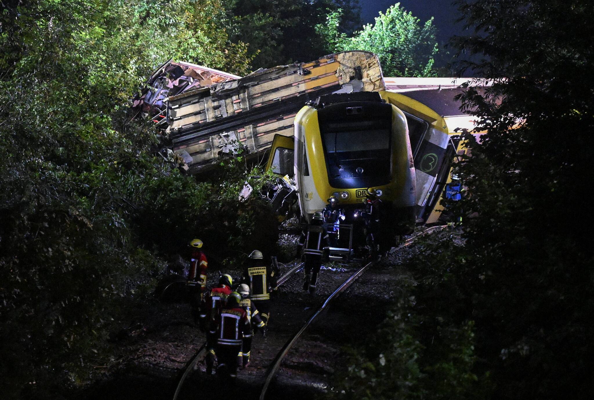 Three dead, several injured after passenger train derails in Germany
