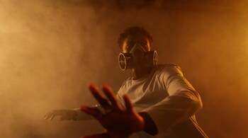 Air pollution and dementia: Harmful pollutants, once inhaled, enter the lungs and slip into the bloodstream. They can reach the brain, causing inflammation and oxidative stress (Image: Pexels)