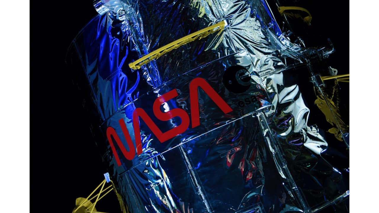 NASA shift sparks competition to build the communications pipeline to Mars