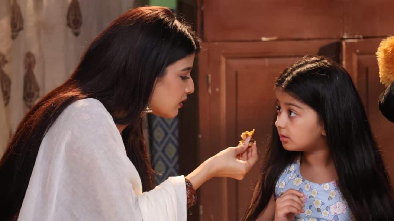 Though Abhira is glad for all what Anshuman has done and the way he has pampered Myra, she has always seen him as a friend and well wisher nothing more.