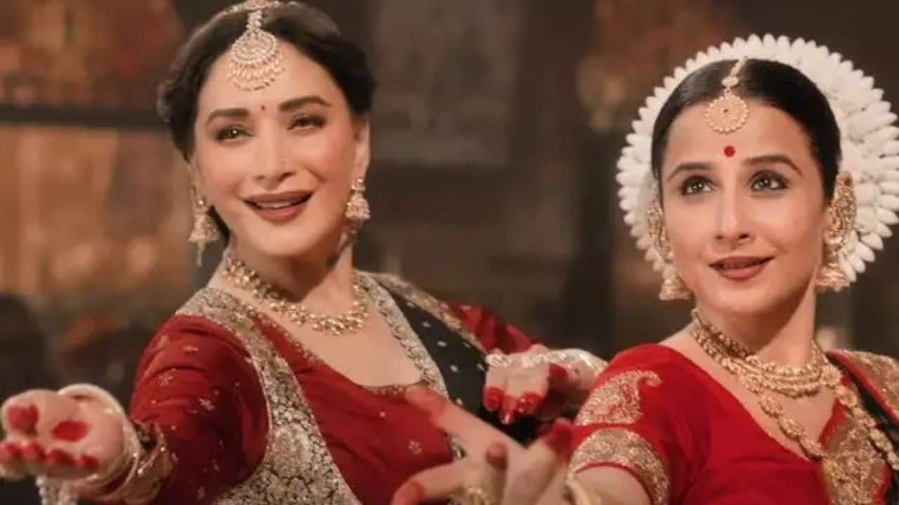 Vidya Balan (Bhool Bhulaiyaa 3) Recently, Madhuri Dixit joined forces with Vidya Balan in Bhool Bhulaiyaa 3, offering audiences a perfect blend of chills and comedy. From generating excitement over their much-awaited dance battle in "Ami Je Tomar" to exceeding all expectations, the pair created a massive hit Vidya Balan (Bhool Bhulaiyaa 3) Recently, Madhuri Dixit joined forces with Vidya Balan in Bhool Bhulaiyaa 3, offering audiences a perfect blend of chills and comedy. From generating excitement over their much-awaited dance battle in "Ami Je Tomar" to exceeding all expectations, the pair created a massive hit