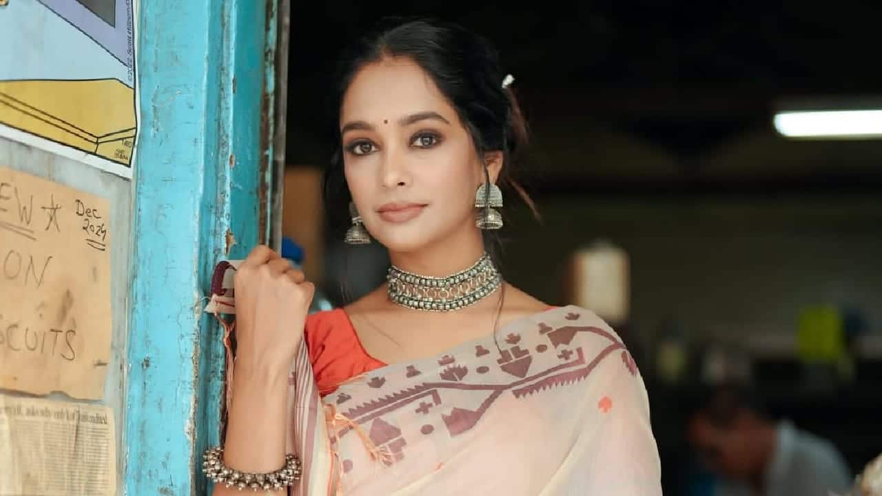 Bigg Boss 19: Kumkum Bhagya actress Mugdha Chapekar approached for the controversial reality show