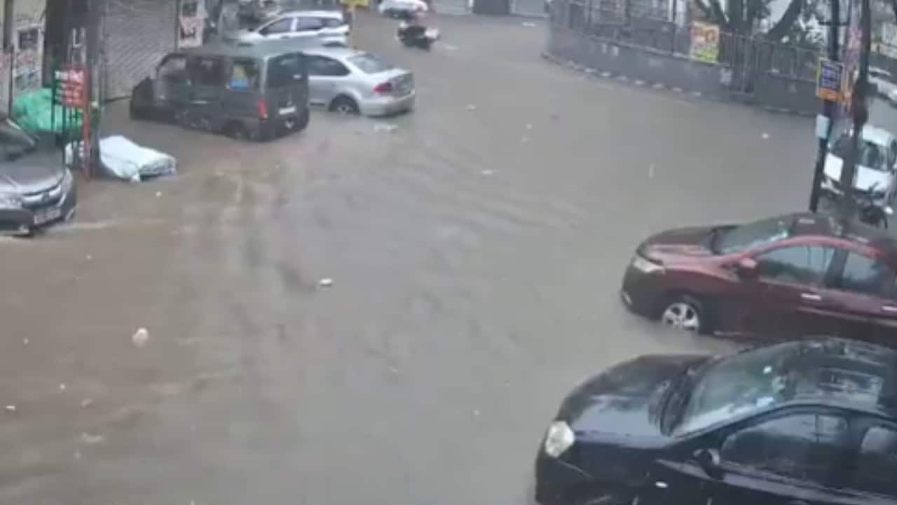 Delhi turns into Venice after heavy rain | In pics Delhi turns into Venice after heavy rain | In pics