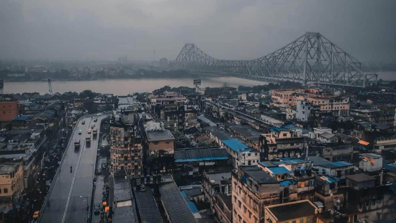 Delhi worst, Kolkata best: CSE study ranks air quality in Indian metros