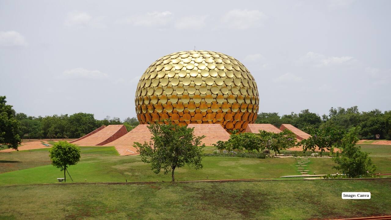 5. Mahabalipuram &amp; Pondicherry, Tamil Nadu Few road trips in India can rival the pleasure of driving down the East Coast Road from Chennai to Pondicherry, with a brief yet significant stop at the UNESCO-listed Mahabalipuram. French colonial charm meets ancient Dravidian architecture in this coastal twin-destination. What to explore: Shore Temple, Auroville, Serenity Beach, and White Town’s heritage buildings. Best departure cities: Chennai, Bengaluru. (Image: Canva)