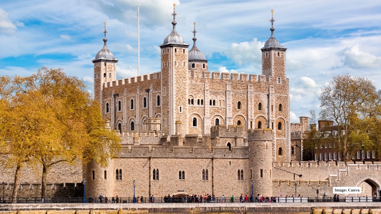 1. The Tower of London: Echoes of a Bloody Past (Image: Canva)