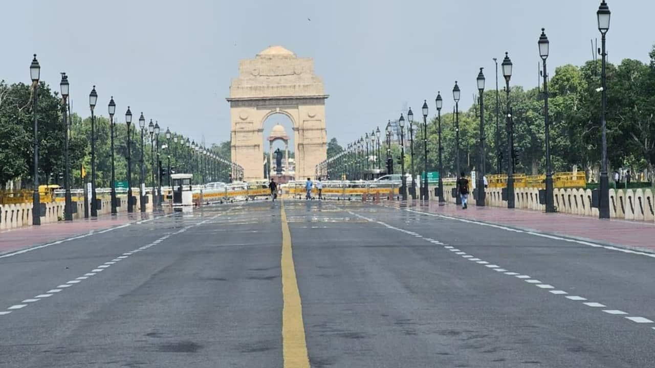 These wraps will also carry Delhi government branding. Officials stated that a revenue-sharing model has been worked out with DTC, which has provided the buses on a special hire basis.  Transport department officials reiterated that the service will be renamed and not be called a “Hoho” service, as it is already a name used by private operators. (Photo: X)