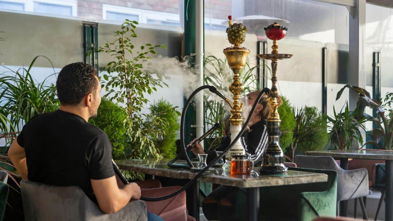 Mumbai restaurants move Bombay HC to halt police harassment over herbal hookah service