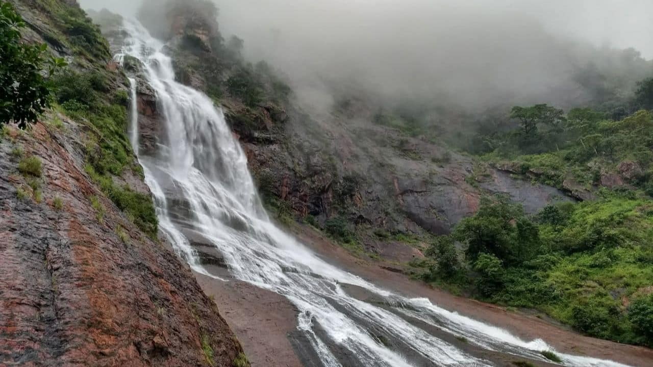 9. Khandadhar Falls, Odisha – The East’s Vertical Poetry One of Odisha’s hidden treasures, Khandadhar Falls near Rourkela drops 244 metres in a silver-white stream against the backdrop of red sandstone and dense foliage. Steeped in local tribal legends, the area is rich in biodiversity. Forest lodges and tribal-run eco-stays offer immersive, off-grid experiences. (Image: Facebook/Odisha Tourism)