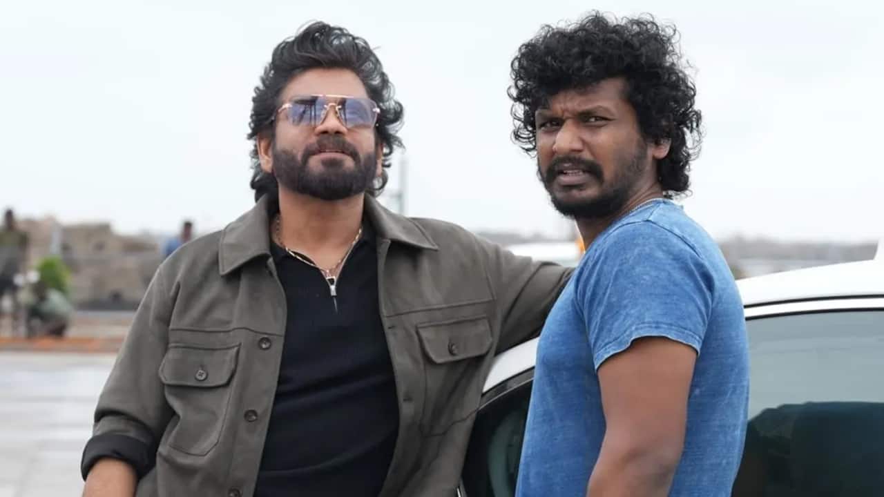 A strict exercise plan that took years to make Nagarjuna makes sure to get some exercise every day, even if he's not working. He works out by doing strength training, aerobics, swimming, and long walks. He has been active since he was a teenager, and he finds ways to be active even when he can't go to the gym because of work or travel.