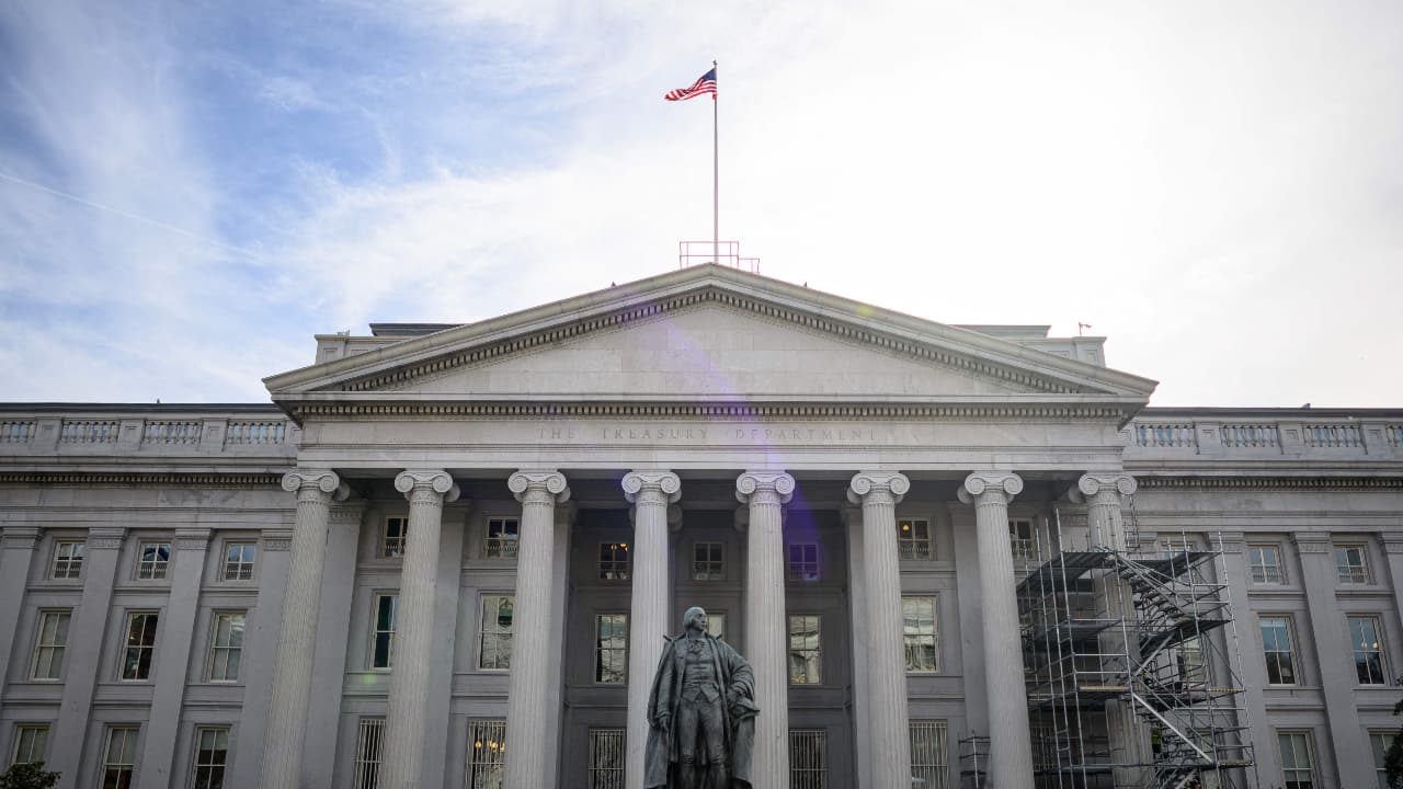 US Stock Futures Rebound Amid Earnings Buzz