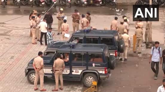 KSRTC bus strike: Karnataka govt issues WFH advisory as transport staff announces 'bandh' — What are protesters demanding?