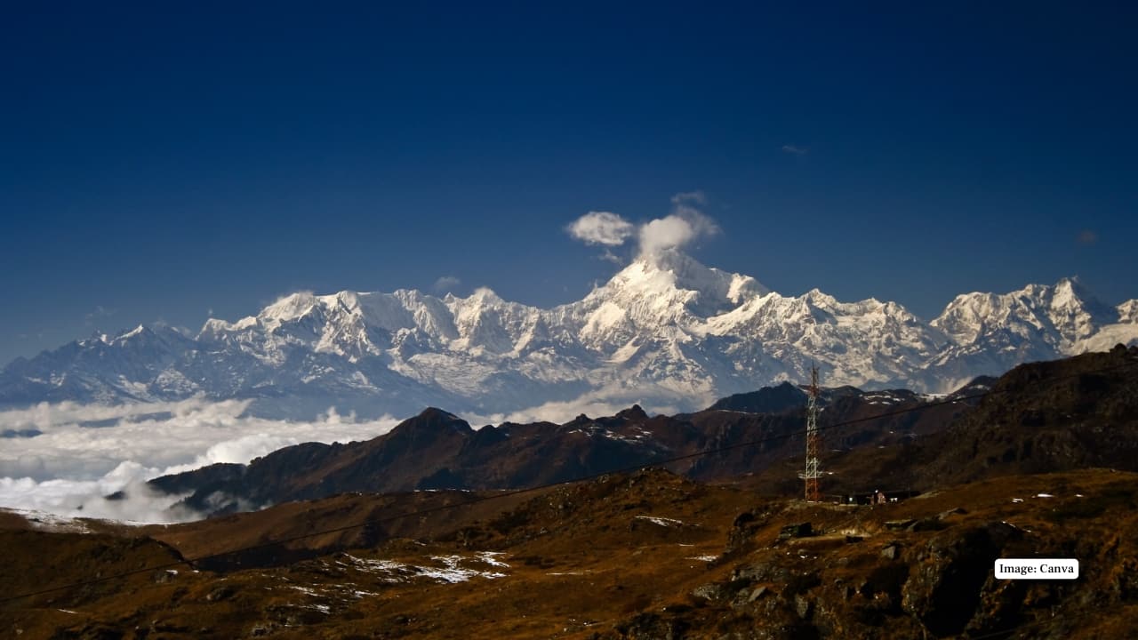 6. Khangchendzonga National Park, Sikkim In the higher eastern Himalayas, this UNESCO World Heritage Site is home to the rare Rufous-necked Hornbill. Though elusive, sightings are possible during the summer when the birds descend to lower altitudes for feeding. (Image credit: Canva)