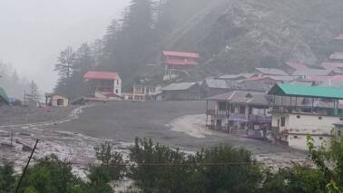 A video of the flash flood has emerged on social media, showing a torrent of water rushing down. People could be heard screaming in panic. (Photo: X)