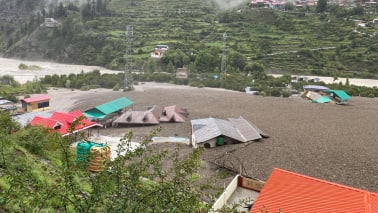 Residents were heard screaming in fear for their safety as they witnessed these horrific scenes unfold before their eyes. (Photo: X)