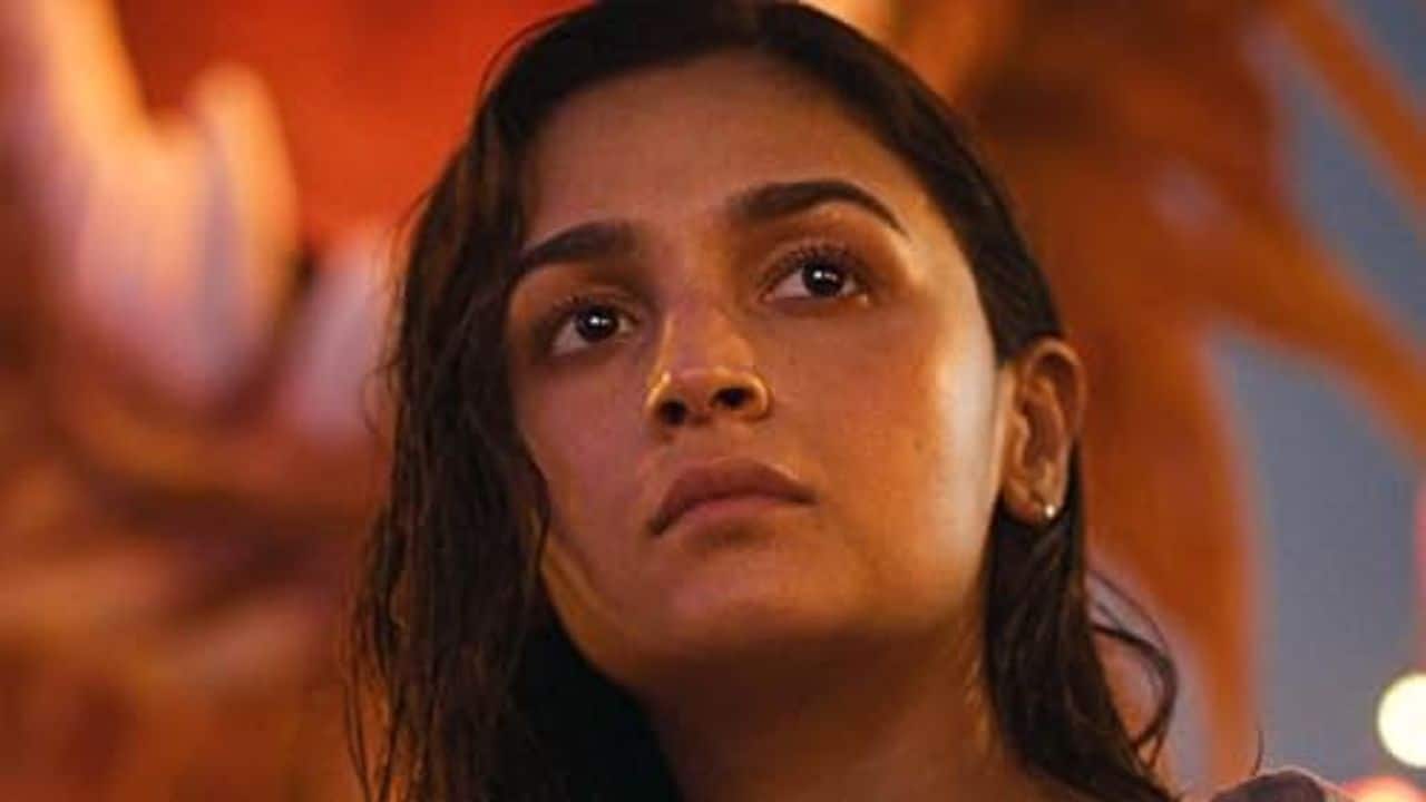 Alia Bhatt for Jigra Alia Bhatt shone in Jigra, playing a fiercely protective sister on a mission. Her emotionally layered and physically demanding performance highlighted her range and depth, reinforcing her position as one of the finest actresses of her generation.