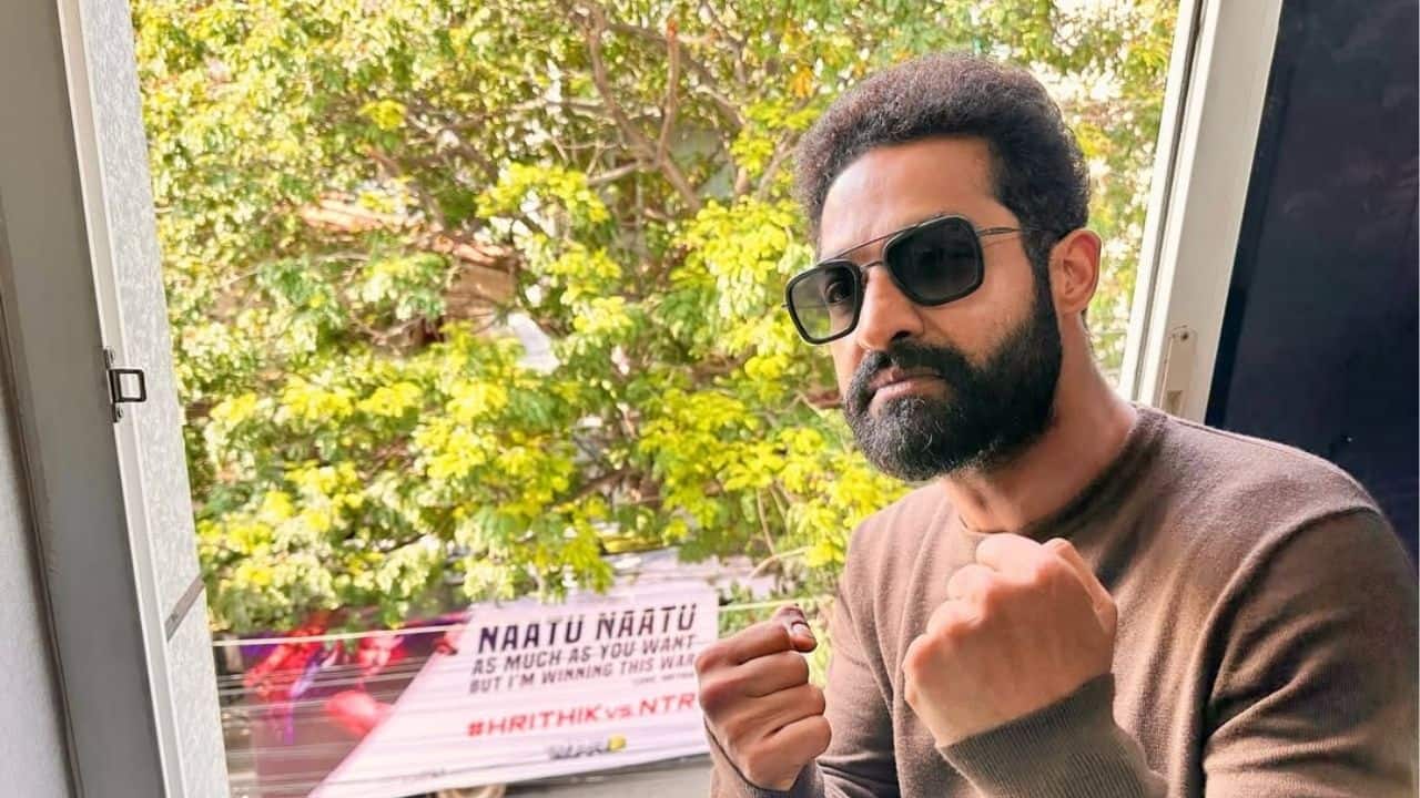 After Jr NTR’s move, Hrithik Roshan sends billboard to his house saying “Naatu Naatu as much as you want..."