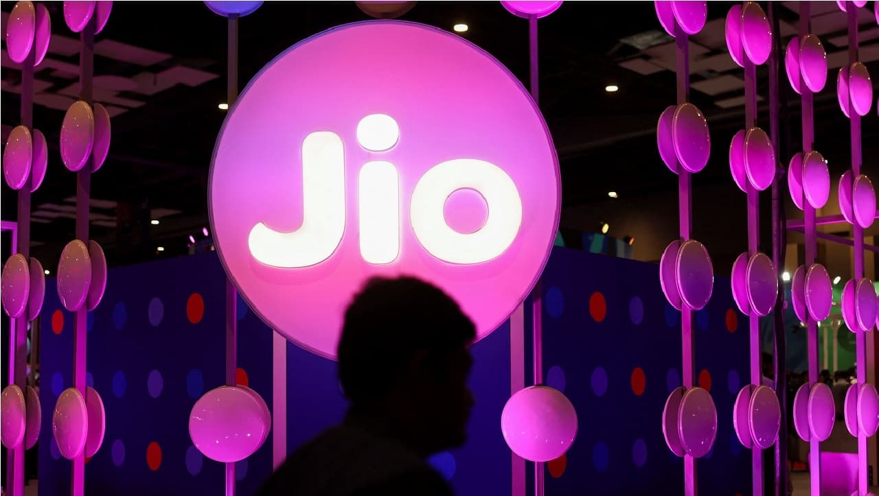 Jio backs prior DoT engagement for launch of 5G slicing based priority postpaid offerings