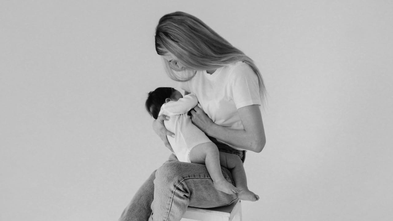 Breastfeeding and weight loss: What’s normal and what’s not