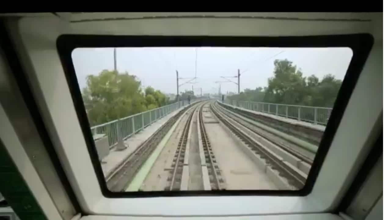 Finally, in May 2025, Stage IIIB was implemented, with operators removed entirely, officially making the Magenta Line fully driverless. (Photo: X)