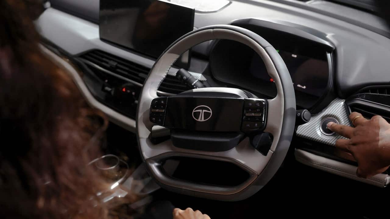 Brokerages bearish on Tata Motors as management discusses demerger, IVECO deal, JLR cyber-attack