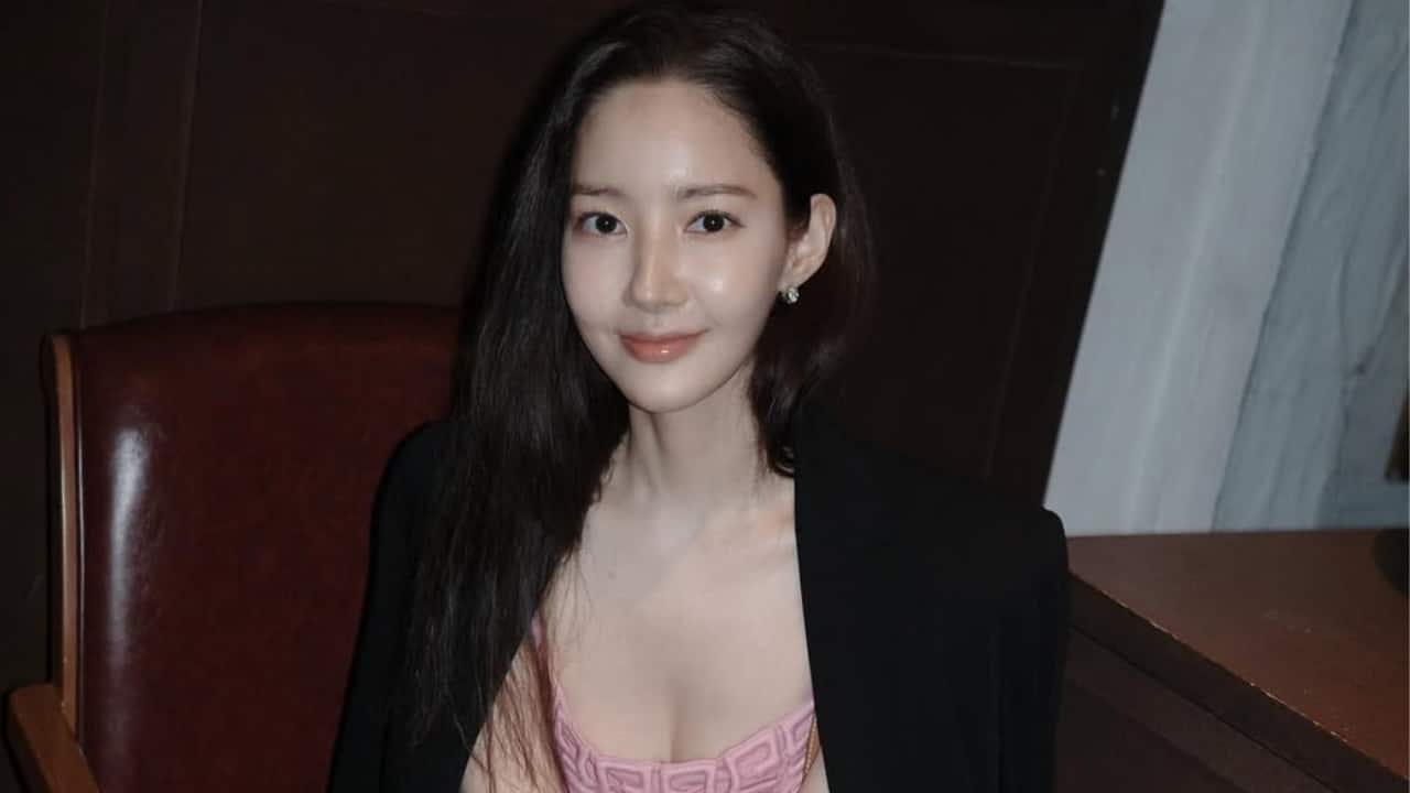 Park Min-young on global K-drama craze, says “It hits me when I go visit different countries..."