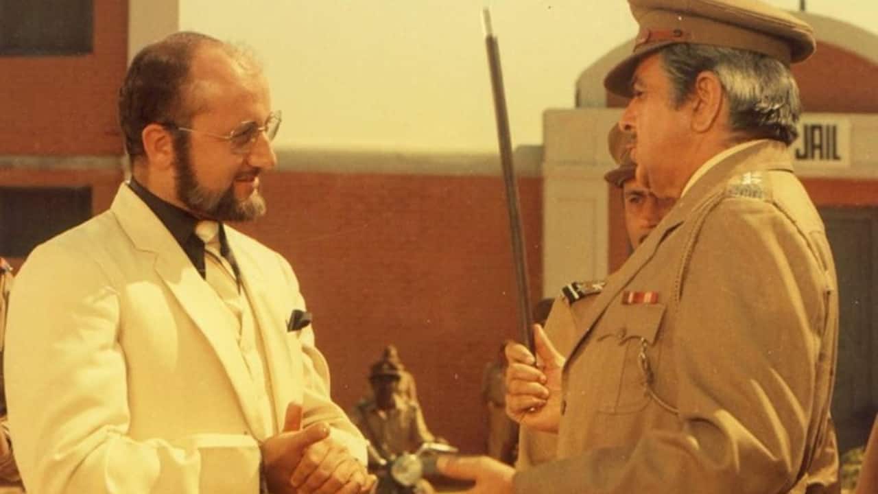 Anupam Kher celebrates 39 years of Karma, calls working with legendary Dilip Kumar a 'blessing'