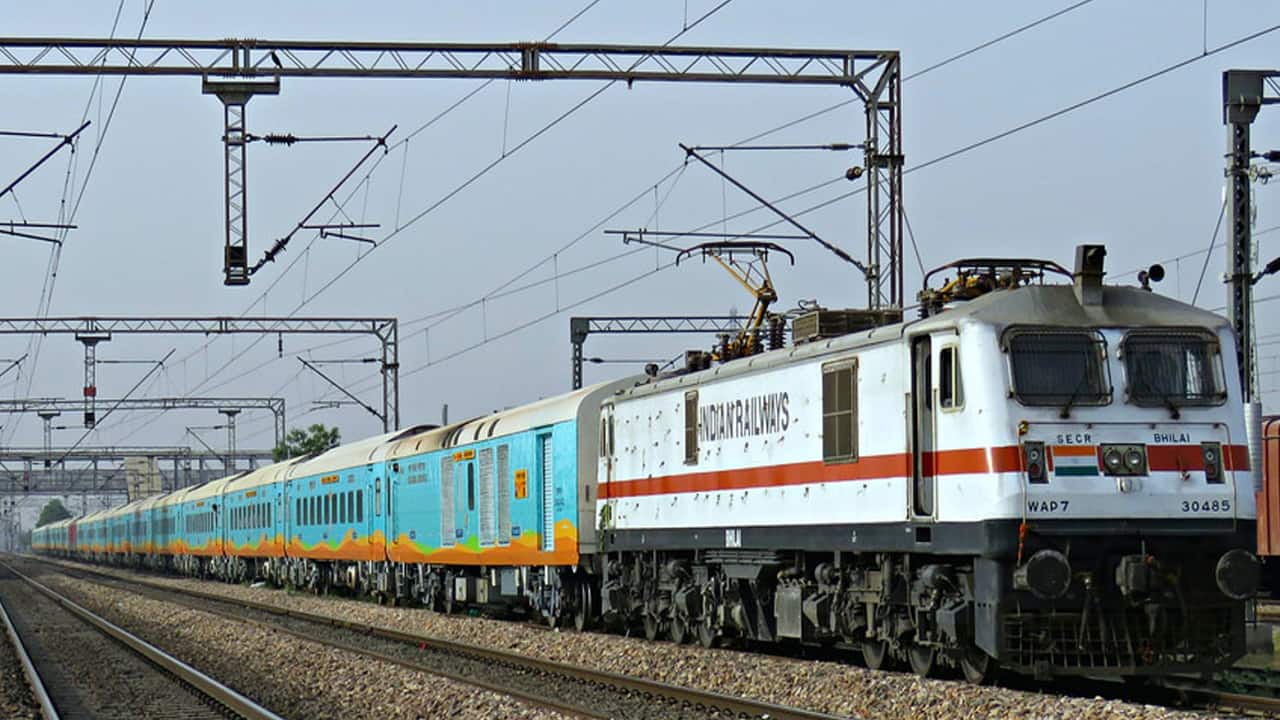 Bomb scare on Delhi-bound train proved hoax after inspection at Mathura Junction