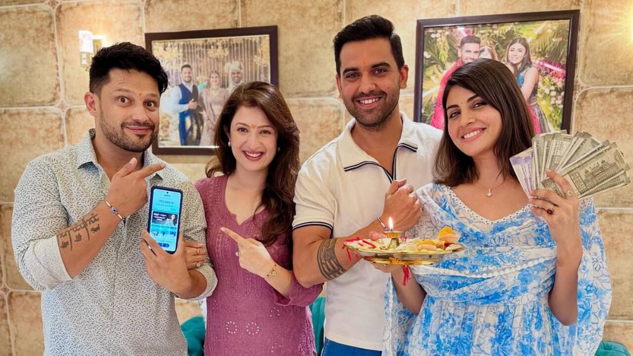 India and former Chennai Super Kings (CSK) bowler Deepak Chahar with his siter Malti Chahar. (Photo: Instagram)