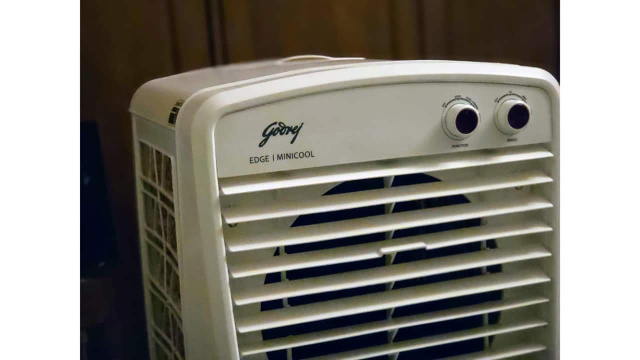 What we think This cooler is best suited for small, enclosed spaces like bedrooms, home offices, or study rooms. While it can work in slightly larger spaces, performance naturally drops in big halls or extremely hot conditions. Its compact size and practical feature set are optimised for users who need a personal cooling solution rather than a full room-scale appliance. At Rs 10,490, it is priced on the higher side but delivers on what it promises. What we think This cooler is best suited for small, enclosed spaces like bedrooms, home offices, or study rooms. While it can work in slightly larger spaces, performance naturally drops in big halls or extremely hot conditions. Its compact size and practical feature set are optimised for users who need a personal cooling solution rather than a full room-scale appliance. At Rs 10,490, it is priced on the higher side but delivers on what it promises.