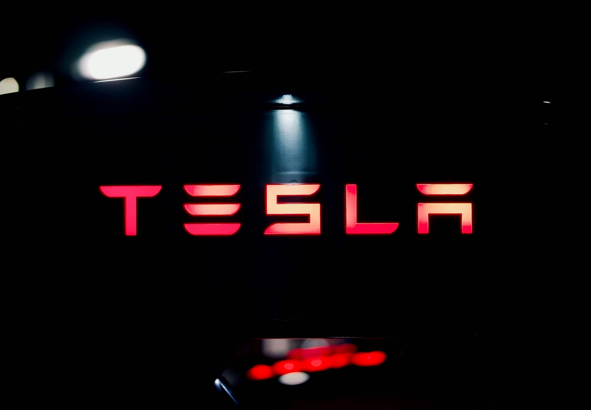 Tesla shuts Dojo supercomputer project; 20 engineers join former head Ganesh Venkataramanan