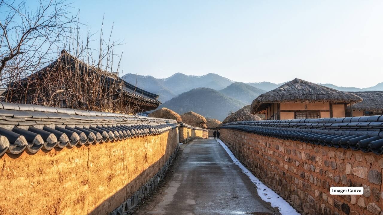 5. Andong Hahoe Village, South Korea A UNESCO World Heritage site, Hahoe Village sits peacefully along the Nakdong River. Visitors can wander through traditional hanok houses, enjoy cultural performances, or stroll along the riverbank, soaking in a perfect mix of history and nature. (Image: Canva)