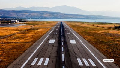 Landing has never looked this beautiful: Discover the world’s most breathtaking runways. (Image: Canva)