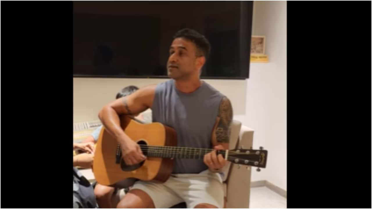 'Aage jaane Ram kya hoga’: Nithin Kamath’s guitar jam with family goes viral, mom shares video