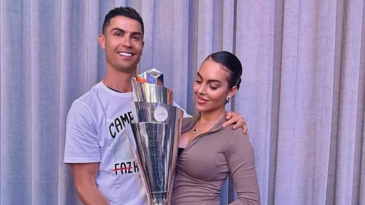 June 2017 brought the arrival of twins, Eva and Mateo, born via surrogacy. Later that year, in November, Georgina gave birth to their daughter, Alana Martina — a name they chose together, blending Ronaldo’s pick “Alana” with Georgina’s choice “Martina.”