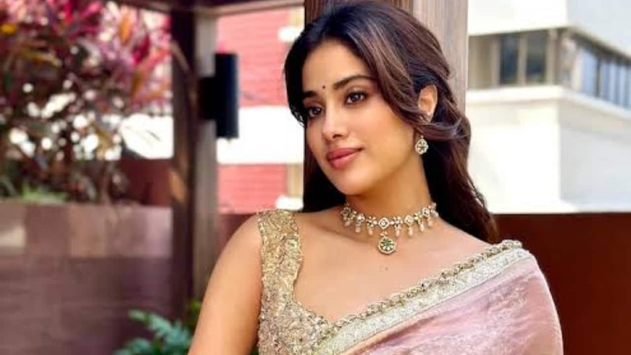 Janhvi Kapoor - Poignantly noted that stray dogs handing out biscuits at tea stalls or guarding shops are not a menace—they’re the “heartbeat” of Delhi that deserve compassion, not confinement.