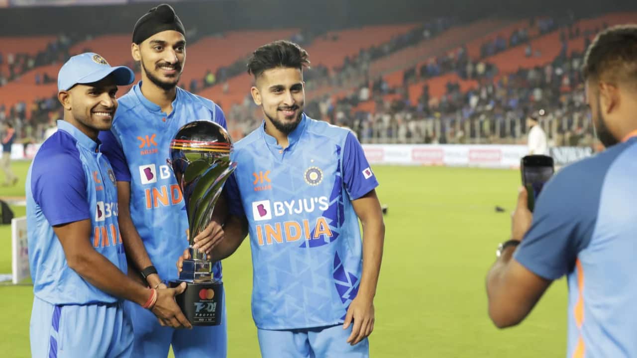 India's fast bowling reserves: Arshdeep Singh could be all-format weapon; Umran Malik a T20 wild card